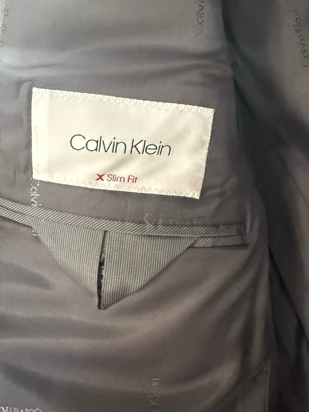 Calvin Klein Light Gray Windowpane Plaid Sport Coat - Picture 8 of 10